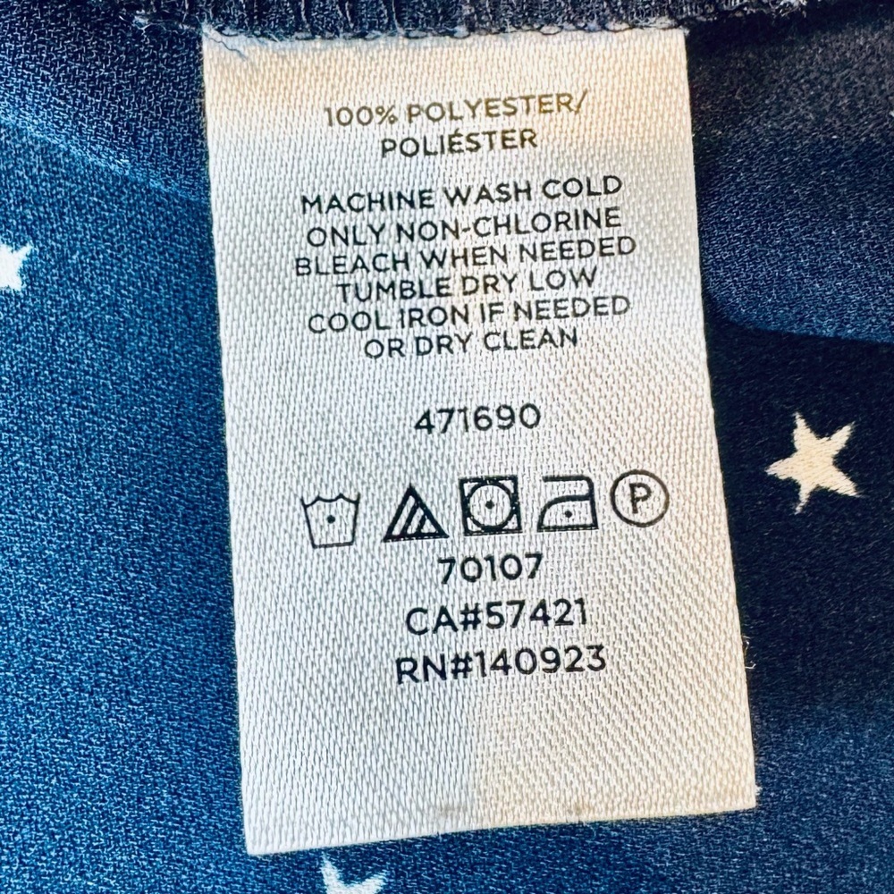 ✨ LOFT | Navy Star Print Blouse – Size Small ✨ - Picture 8 of 12